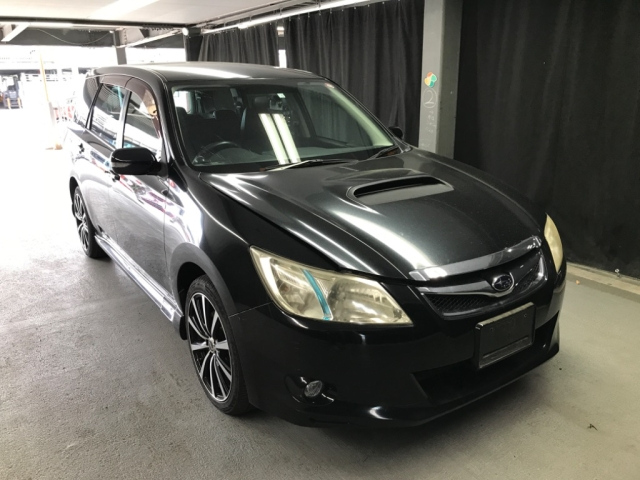 SUBARU EXIGA 2010