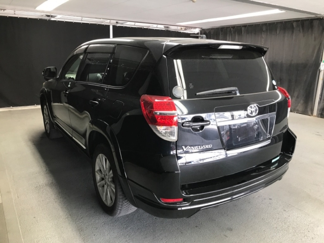 TOYOTA VANGUARD 2014