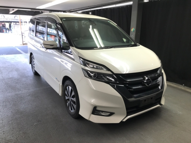 NISSAN SERENA 2018