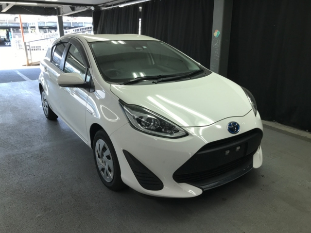 TOYOTA AQUA 2020