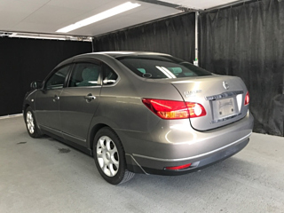 NISSAN SYLPHY 2010