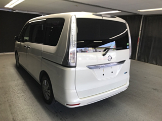 NISSAN SERENA 2013