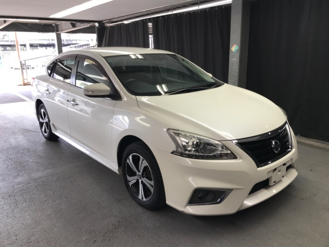 NISSAN SYLPHY 2016