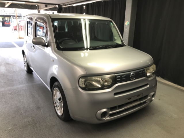 NISSAN CUBE 2012