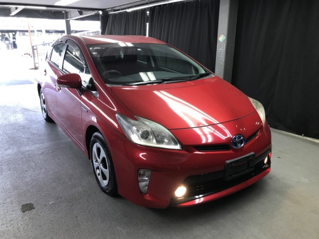 TOYOTA PRIUS 2012