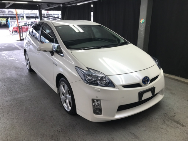 TOYOTA PRIUS 2010