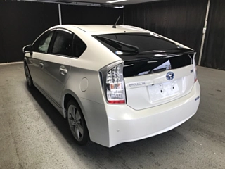 TOYOTA PRIUS 2010
