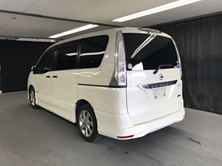 NISSAN SERENA 2013