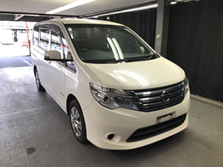 NISSAN SERENA 2015