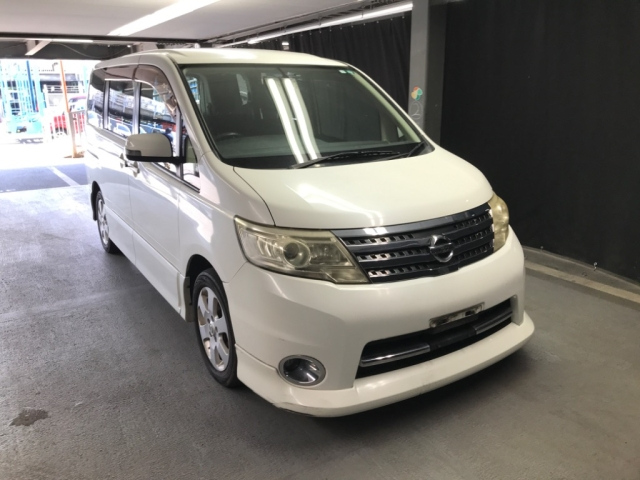 NISSAN SERENA 2009
