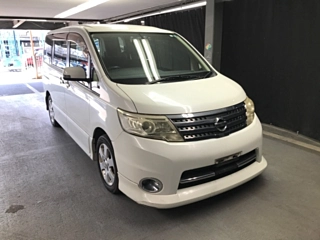NISSAN SERENA 2009