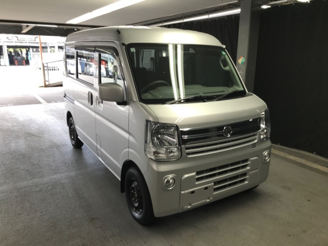 NISSAN CLIPPER VAN 2022