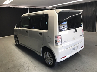 DAIHATSU MOVE CONTE 2010