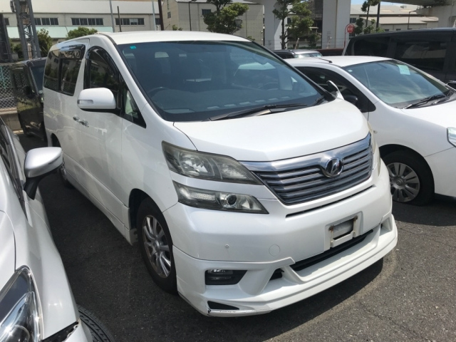 TOYOTA VELLFIRE 2008