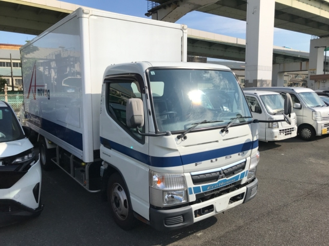 MITSUBISHI CANTER 2018