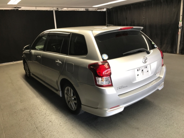 TOYOTA COROLLA FIELDER 2012