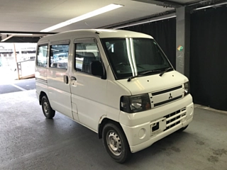MITSUBISHI MINICAB VAN 2010