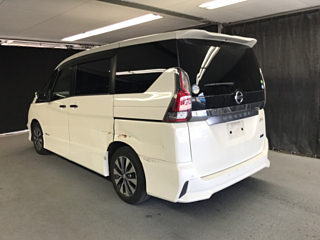 NISSAN SERENA 2017
