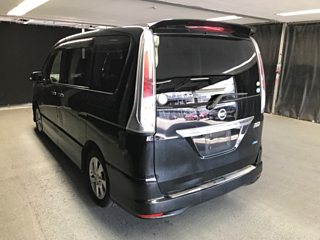 NISSAN SERENA 2011
