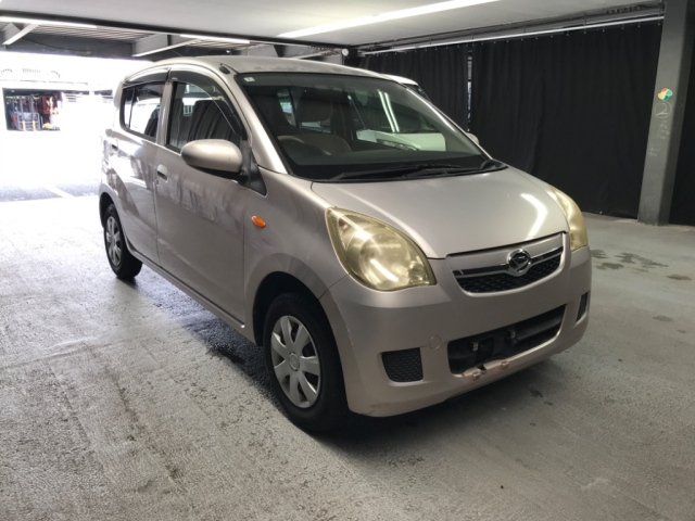 DAIHATSU MIRA 2010