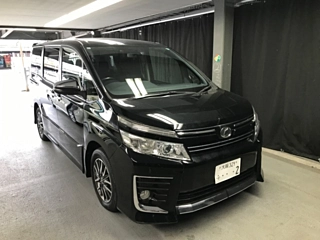 TOYOTA VOXY 2015
