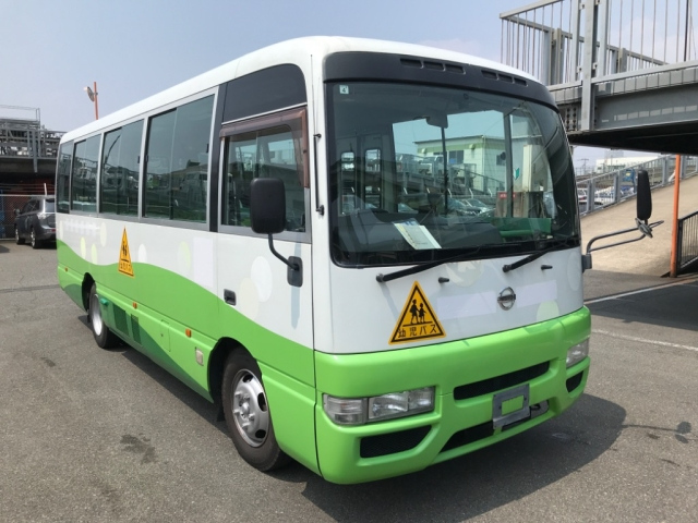 NISSAN CIVILIAN 2011
