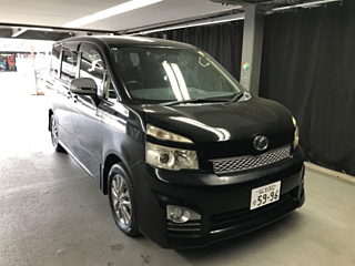 TOYOTA VOXY 2012