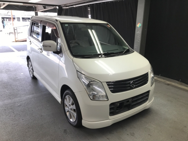SUZUKI WAGON R 2012