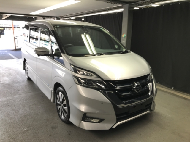 NISSAN SERENA 2017