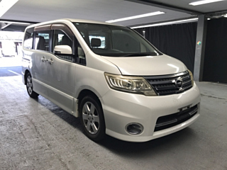 NISSAN SERENA 2009