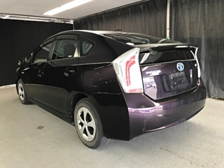 TOYOTA PRIUS 2012