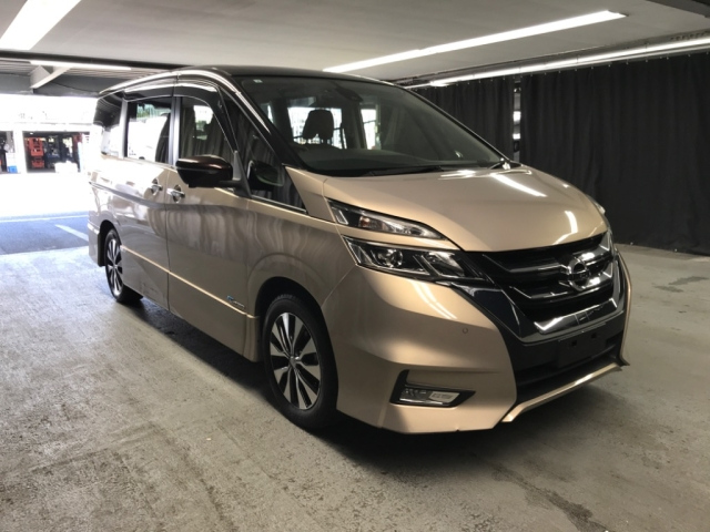 NISSAN SERENA 2017