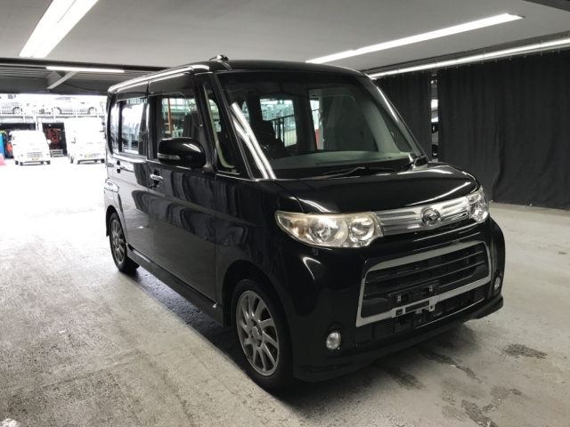DAIHATSU TANTO 2012