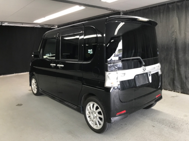 DAIHATSU TANTO 2012