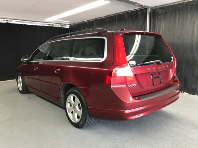 VOLVO V70 2008