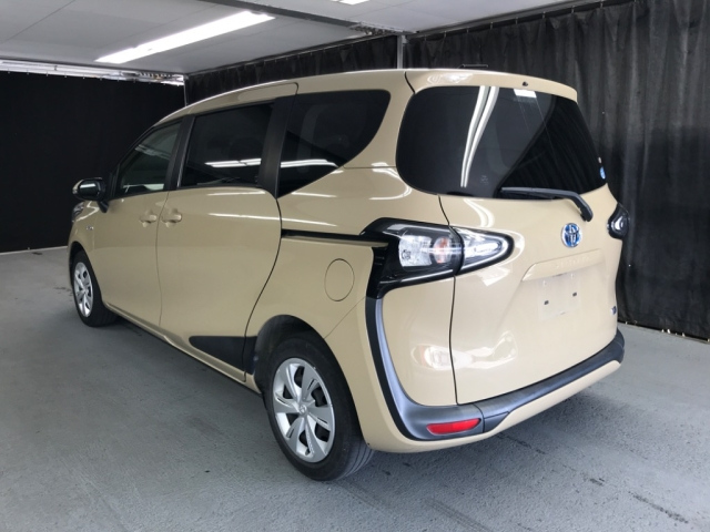 TOYOTA SIENTA 2020