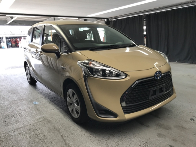 TOYOTA SIENTA 2020