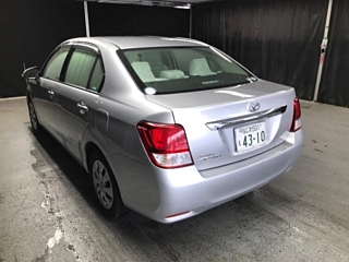 TOYOTA COROLLA AXIO 2013