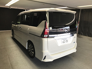 NISSAN SERENA 2017