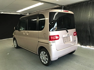 DAIHATSU TANTO 2010