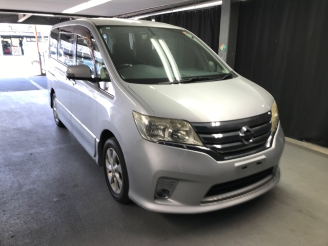 NISSAN SERENA 2012