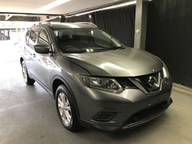 NISSAN X-TRAIL