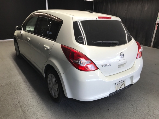 NISSAN TIIDA 2008