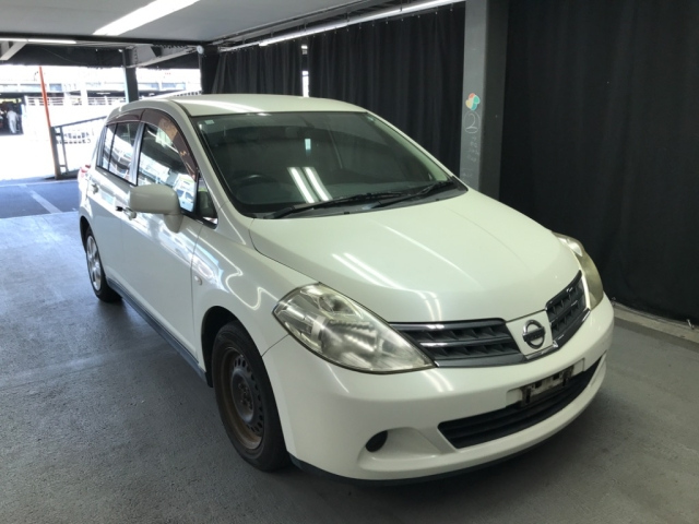 NISSAN TIIDA 2008
