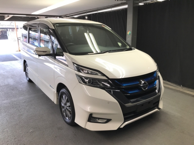 NISSAN SERENA 2019