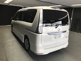 NISSAN SERENA 2013