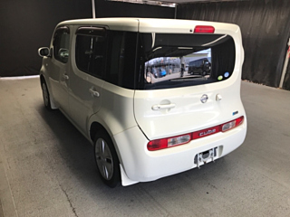 NISSAN CUBE 2011