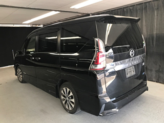 NISSAN SERENA 2017