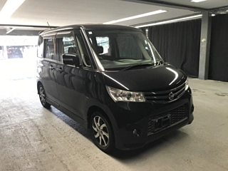 NISSAN ROOX 2012