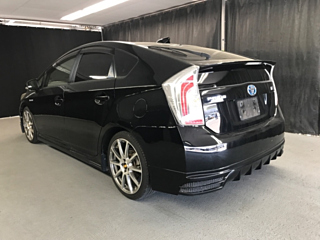 TOYOTA PRIUS 2015